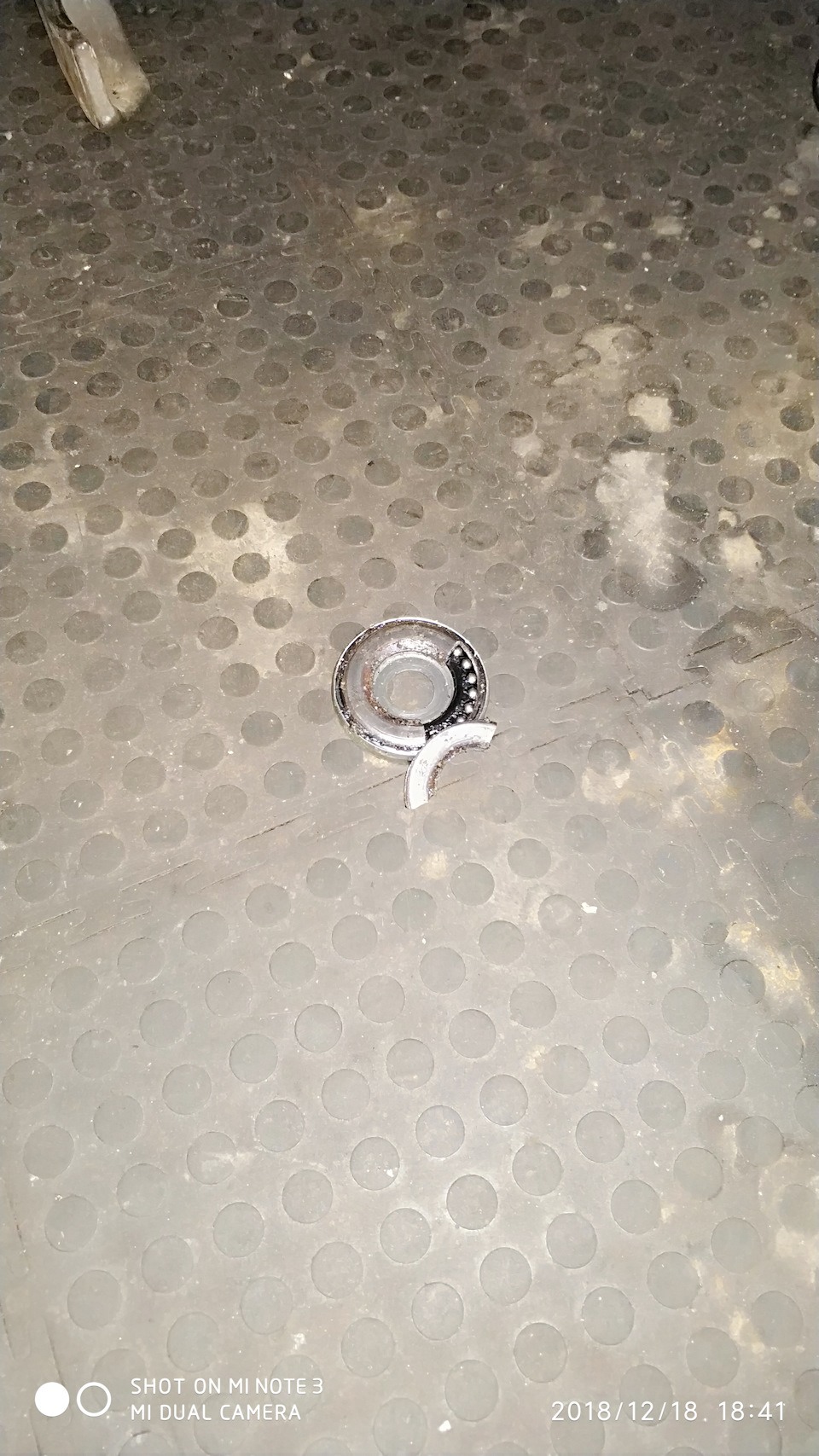 Сломал опорник не знаю как — Renault Duster (1G)