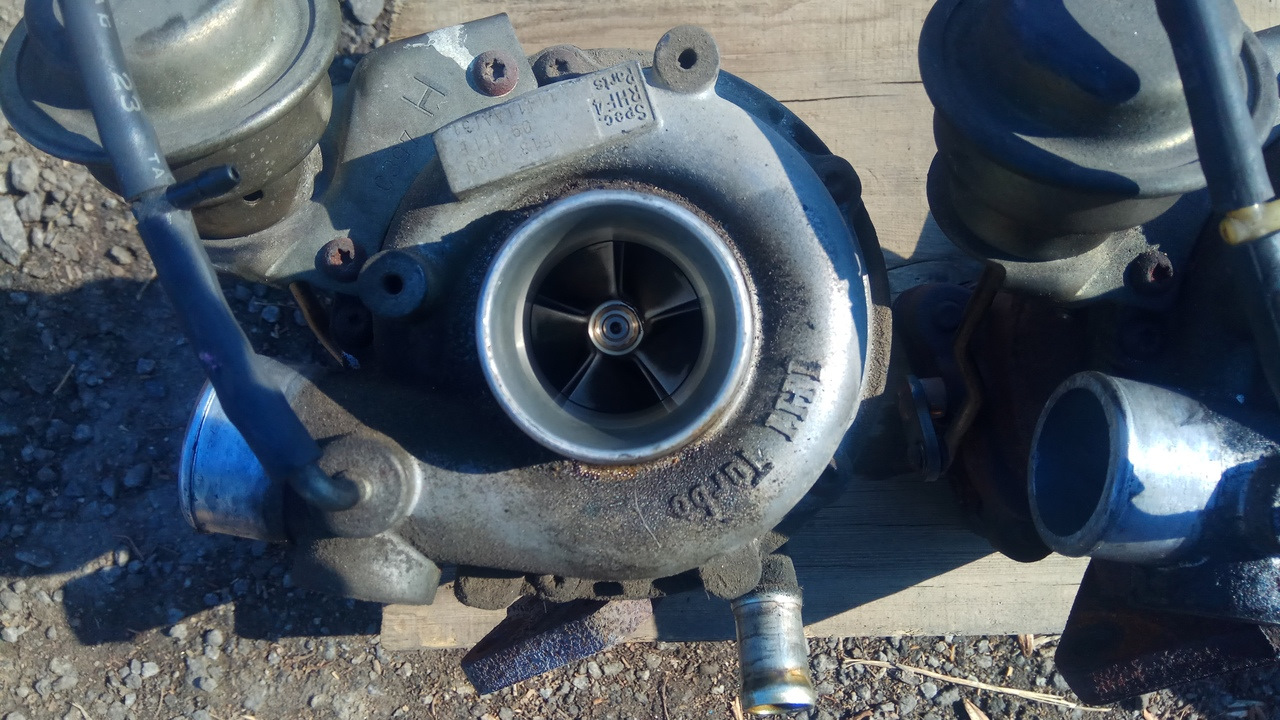 Из чего состоит турбокомпрессор. Турбокомпрессор обороты. Конструкция турбокомпрессора. Турбина с изменяемой геометрией vag. Турбокомпрессор обороты.