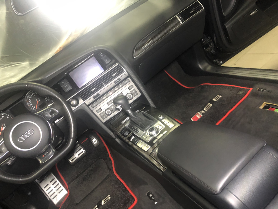 Фото в бортжурнале Audi RS6 (C6)