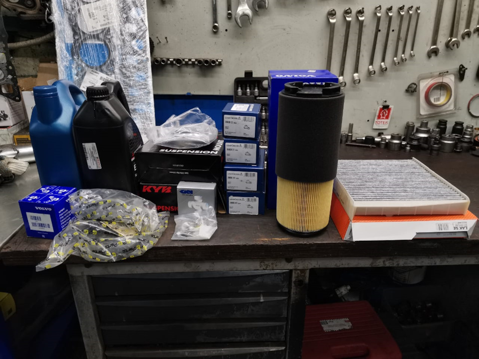 Плановое ТО #4: Замена масла в ДВС. Масло АКПП. Свечи зажигания. 3 ...