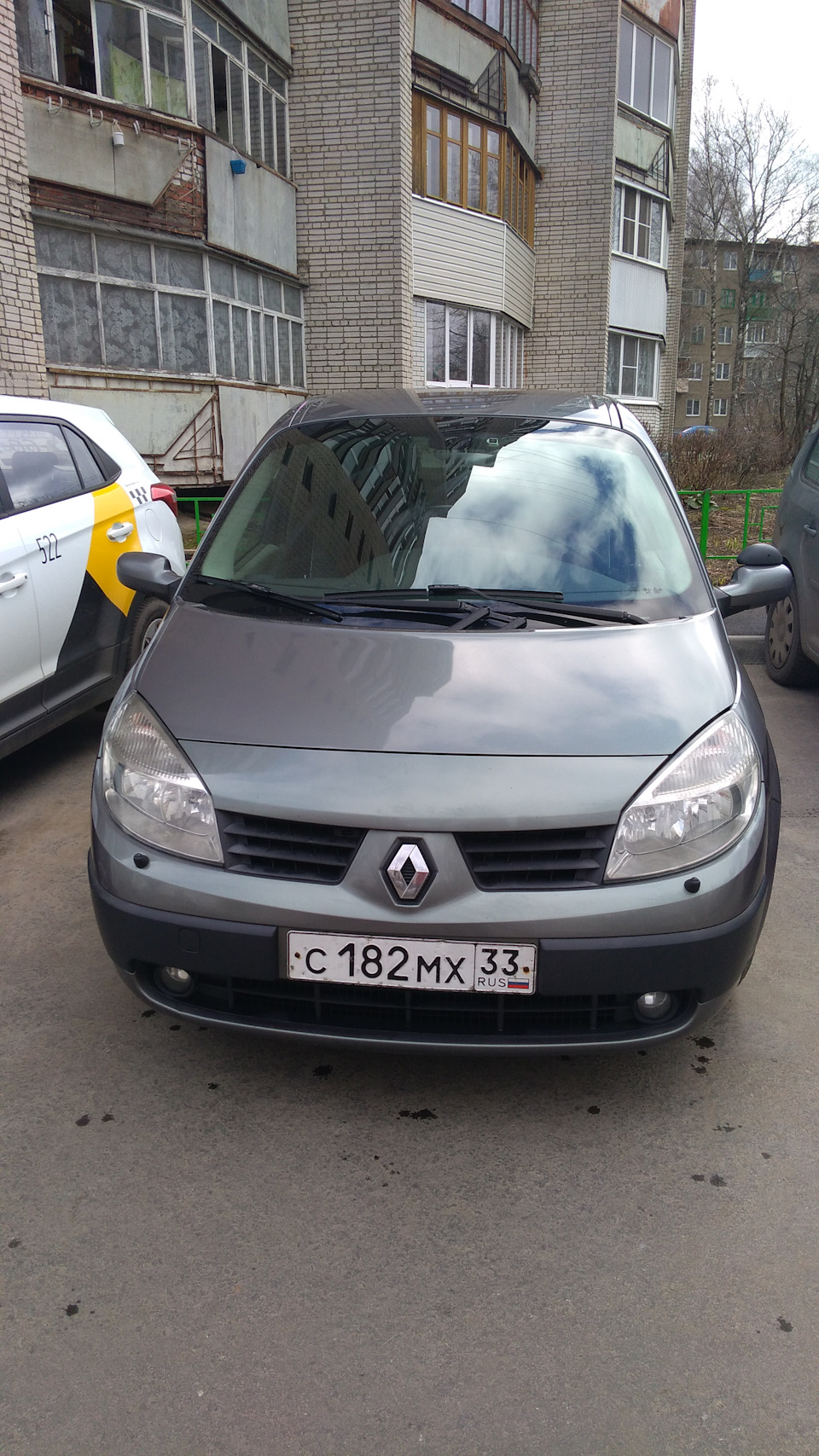 Помыл. Почистил. Сфотографировал. Теперь не стыдно и продать. — Renault  Scenic II, 1,6 л, 2005 года | продажа машины | DRIVE2