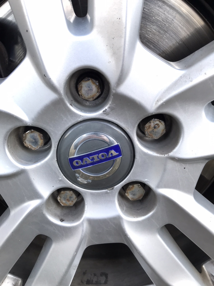 Ржавые колёсные болты — Volvo S60 (2G), 2 л, 2012 года | своими руками ...