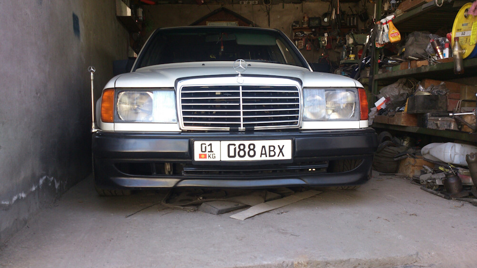 W124 флагшток