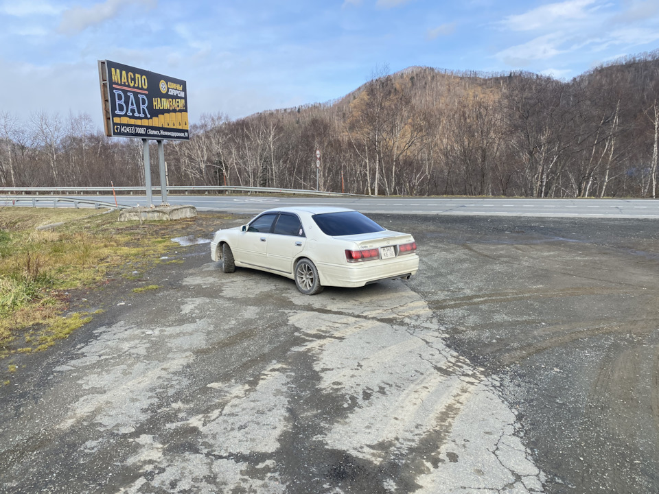 Держатель дворника — Toyota Crown (S170), 2,5 л, 2000 года | другое ...