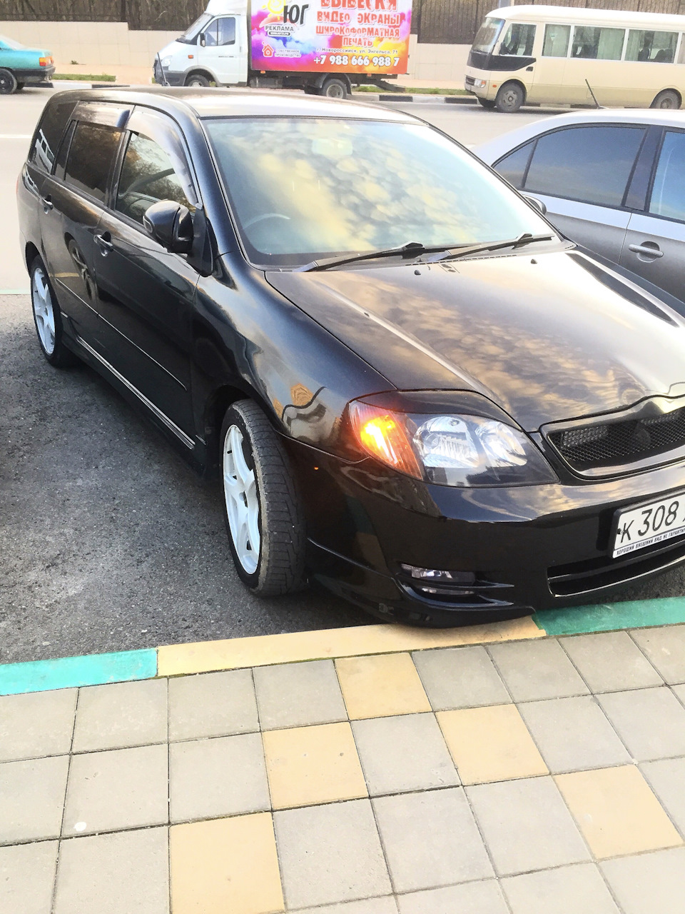 Toyota Fielder drive2