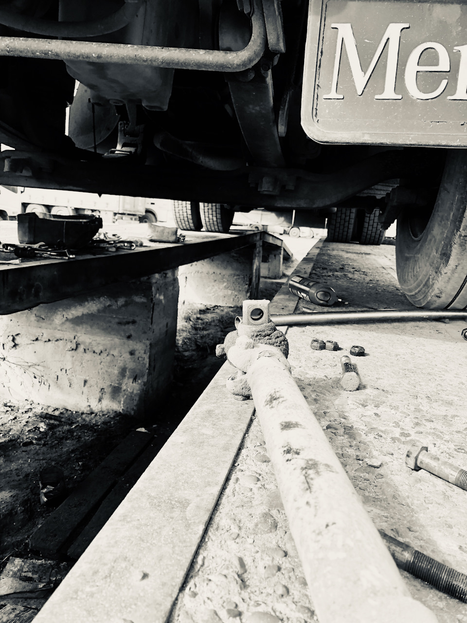 163 #Реактивные тяги перед — Mercedes-Benz Sk 2534, 9,9 л, 1994 года ...