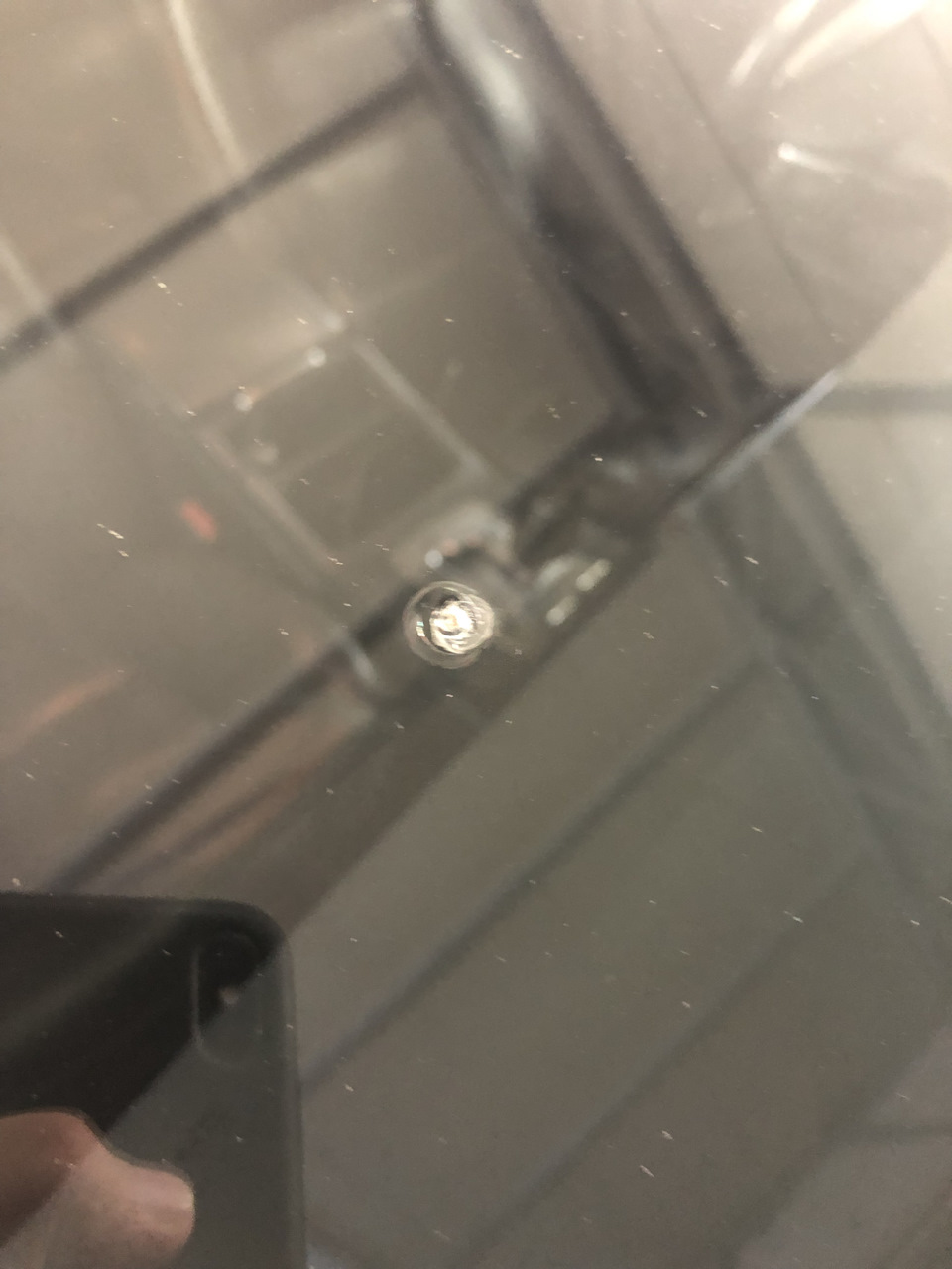 Устранение скола на лобовом стекле — Volvo XC70 III, 2,4 л, 2008 года ...