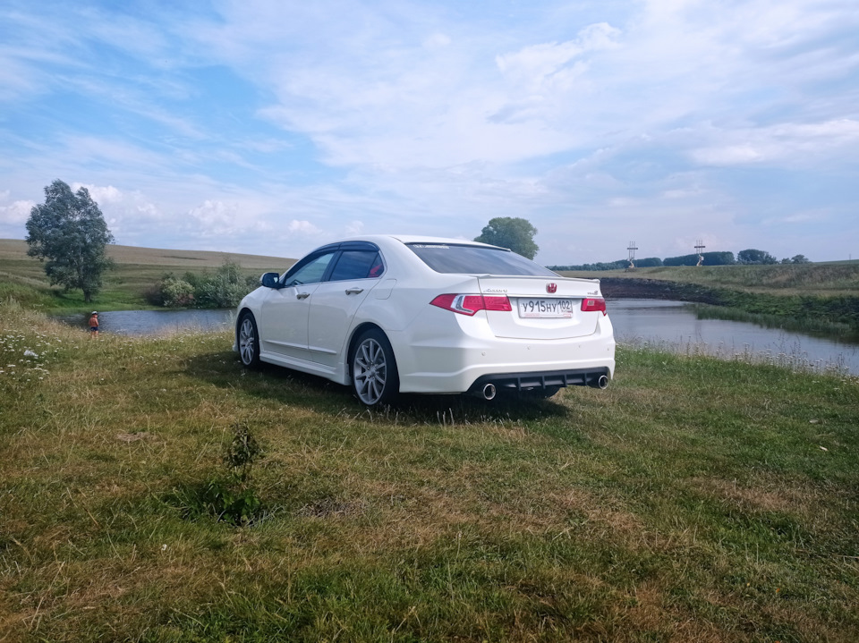 Фото в бортжурнале Honda Accord (8G)