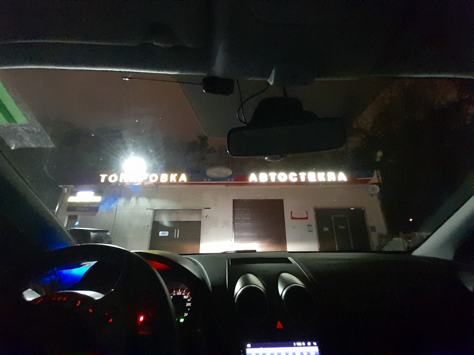 Замена лобового стекла — Nissan Qashqai (1G), 2 л, 2008 года | визит на ...