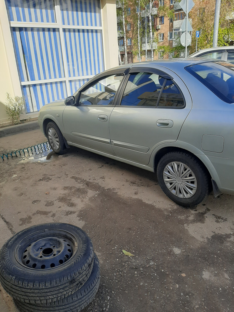 Хочу долить другого масла — Nissan Almera Classic (B10), 1,6 л, 2007 года |  наблюдение | DRIVE2