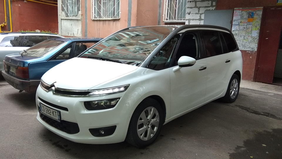Фото в бортжурнале Citroen Grand C4 Picasso (2G)