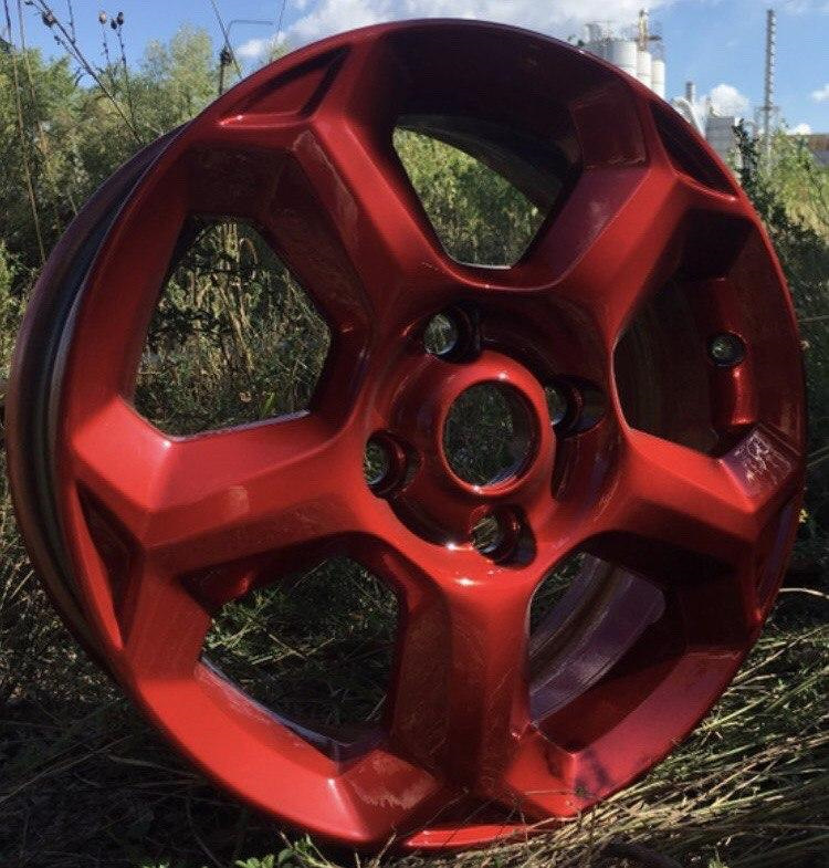 Перекрас дисков |красный кенди — Ford Fiesta (Mk VI), 1 л, 2015 года ...