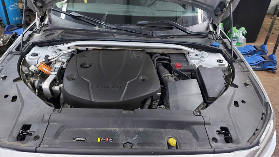 4. Polestar strut brace — Volvo V90 (2G), 2 л, 2017 года тюнинг DRIVE2