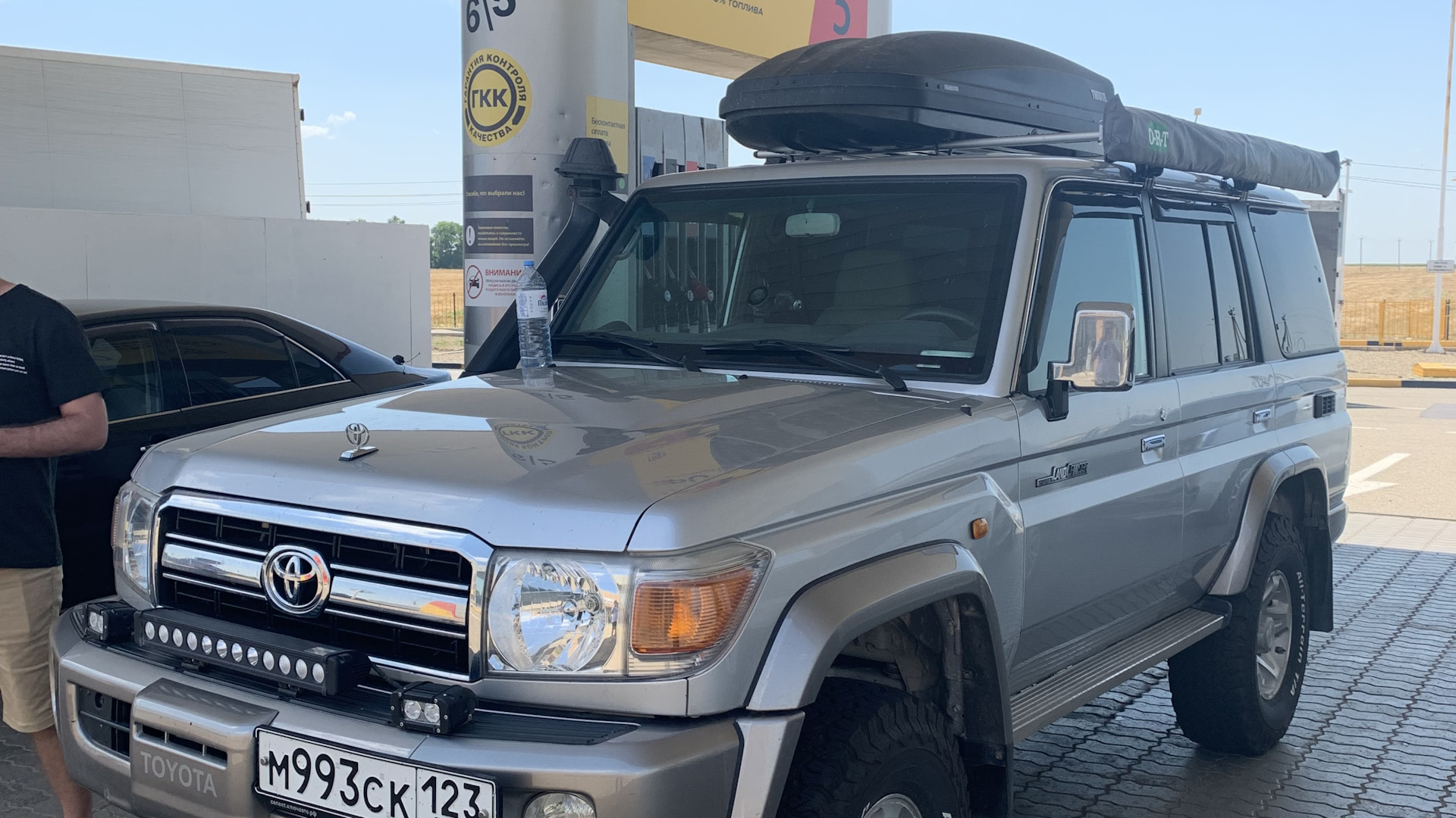 Toyota Land Cruiser 70 4.2 дизельный 2010 | Арабский скакун на DRIVE2