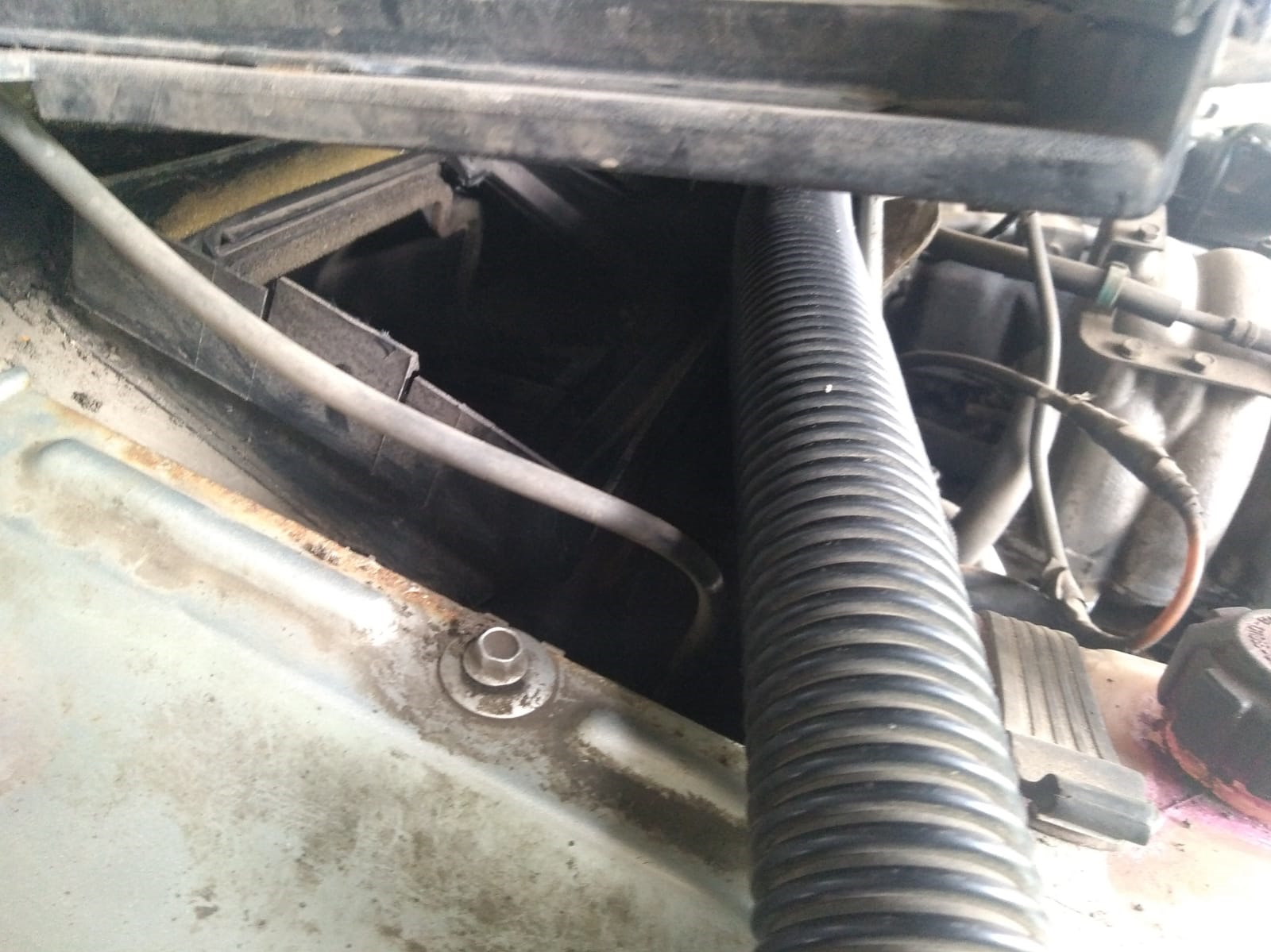 Вынос мозга, вот он какой.) Залило ЭБУ (мозги) на Шеви Нива. Перенёс ...