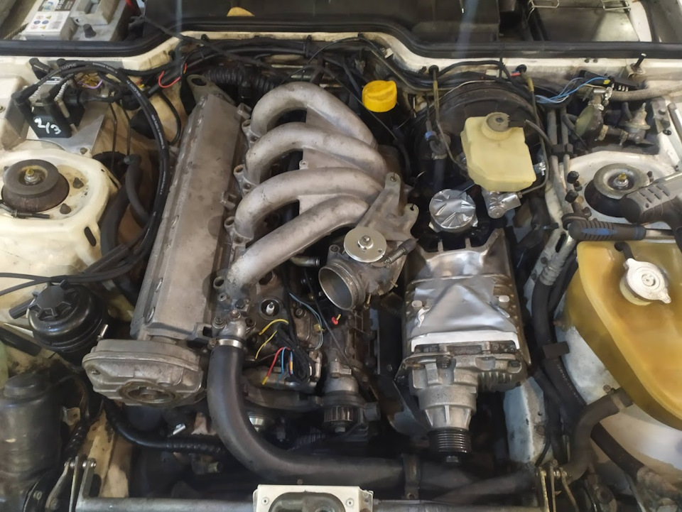 Фото в бортжурнале Porsche 944