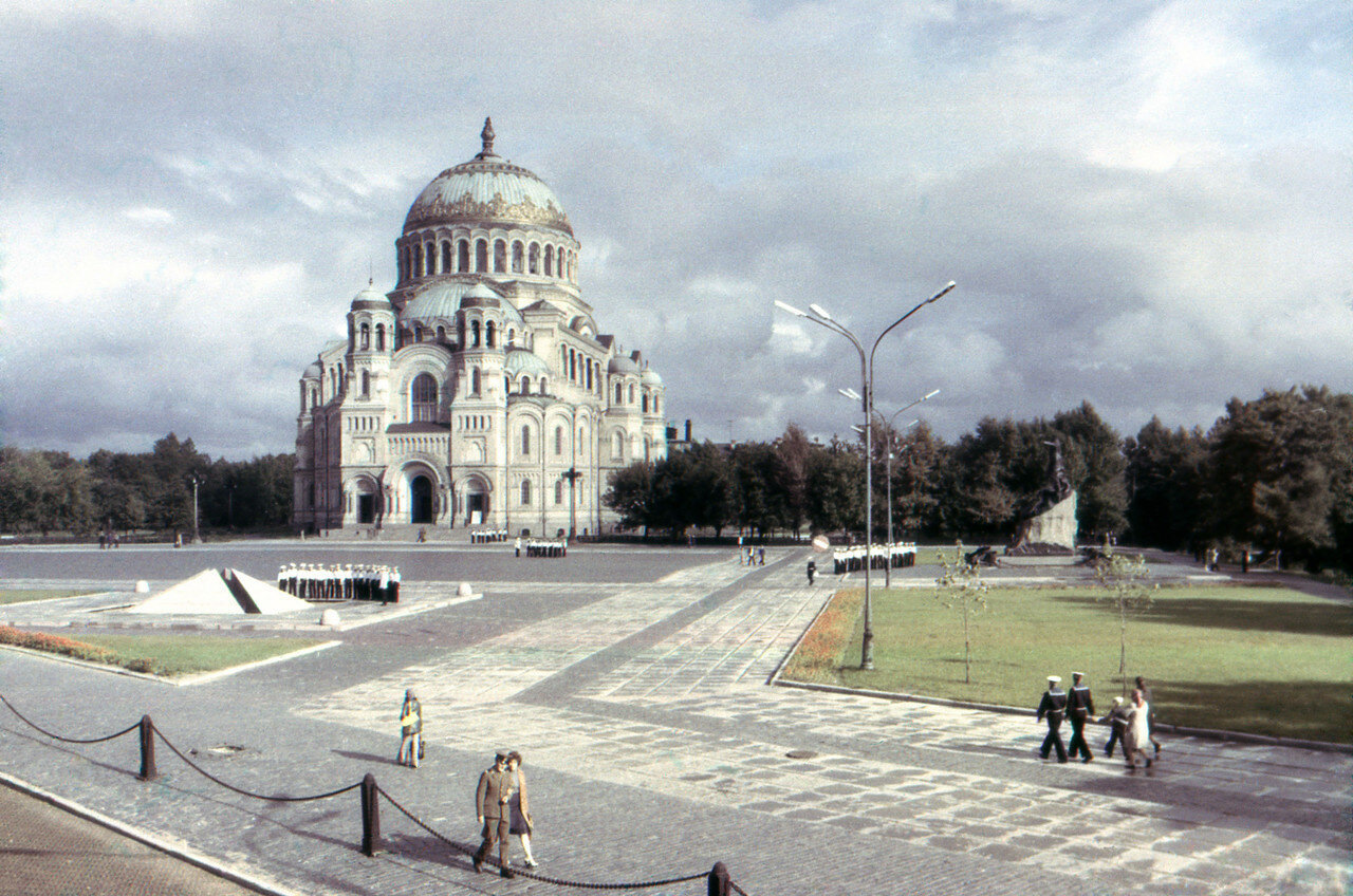 площадь кронштадта