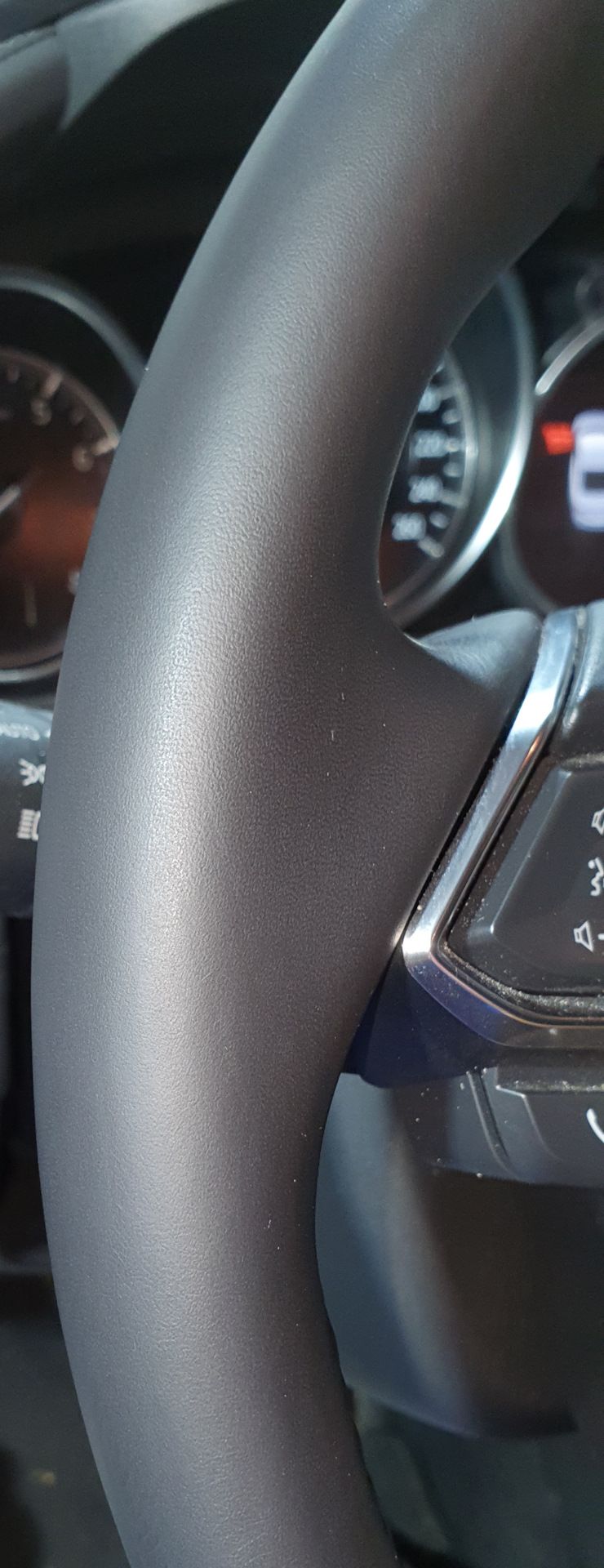 Выпрямление дисков и детейлинг салона — Mazda 6 (3G) GJ, 2,5 л, 2019 ...