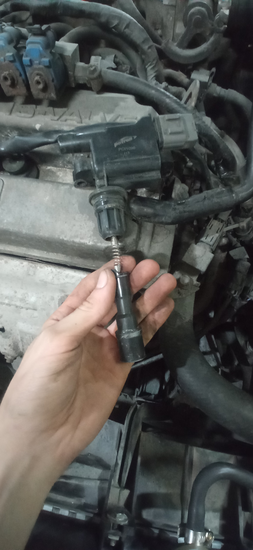 Троит мазда фамилия 1,5. 5 грм. Плавают обороты мазда премаси. Троит мазда фамилия 1,5. Свечи мазда мпв 3.