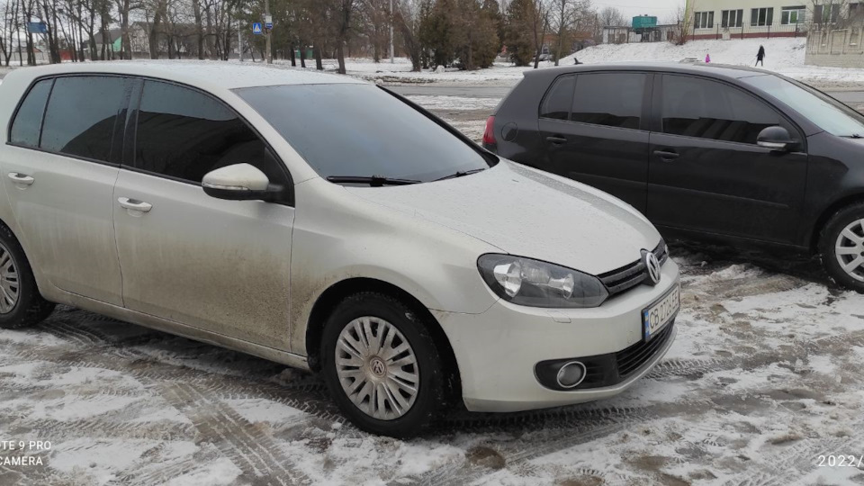Volkswagen Golf серая мышка