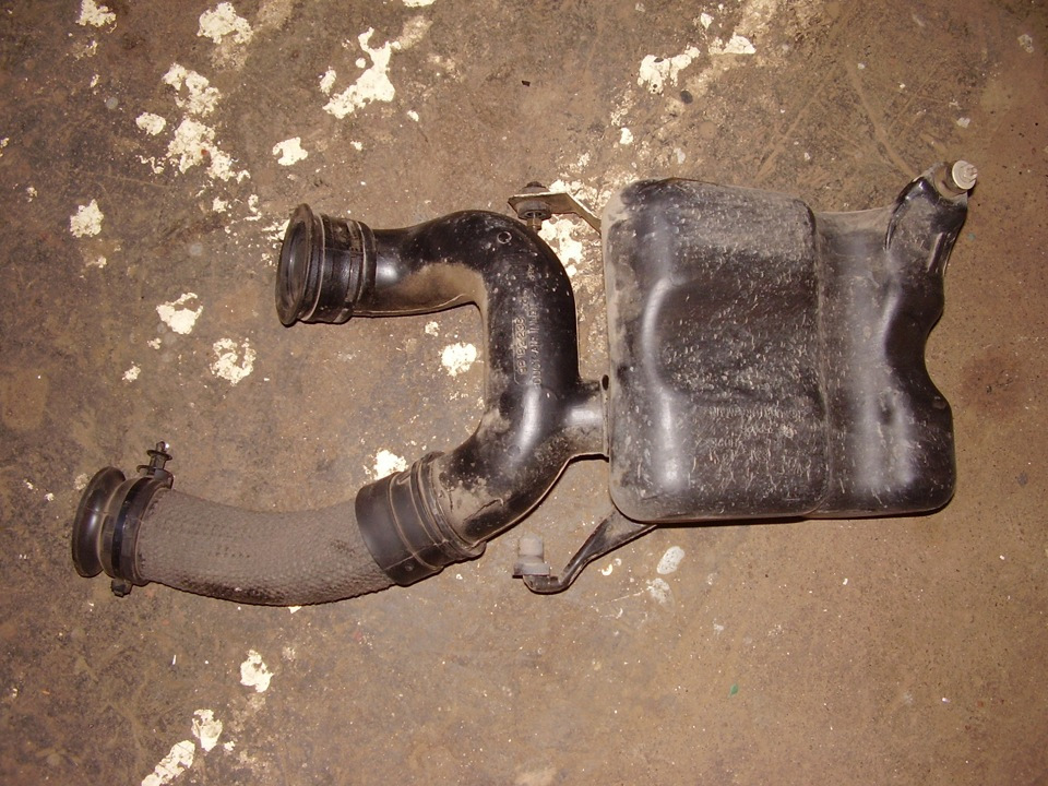Забор воздуха для двигателя — Chevrolet Lanos, 1,5 л, 2007 года ...