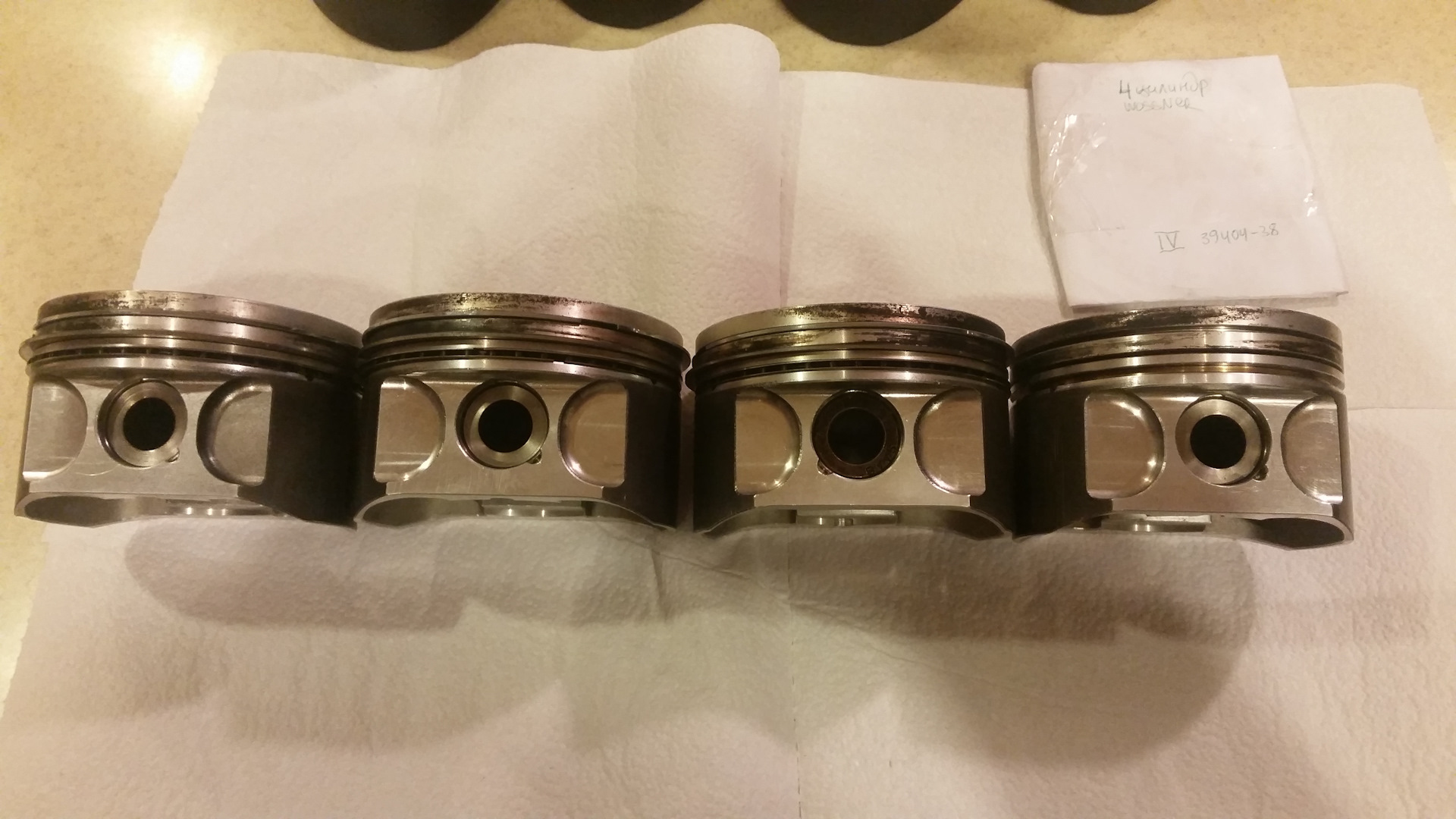 поршни лансер 9. поршень комплект vag 2. поршня на 9. Saab 9-5 2. поршня на 9.