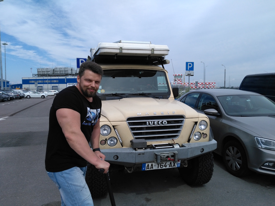 Неокрашенный ABS хвост на крыше крылом козырек задний — Skoda Yeti, 1,8 ...