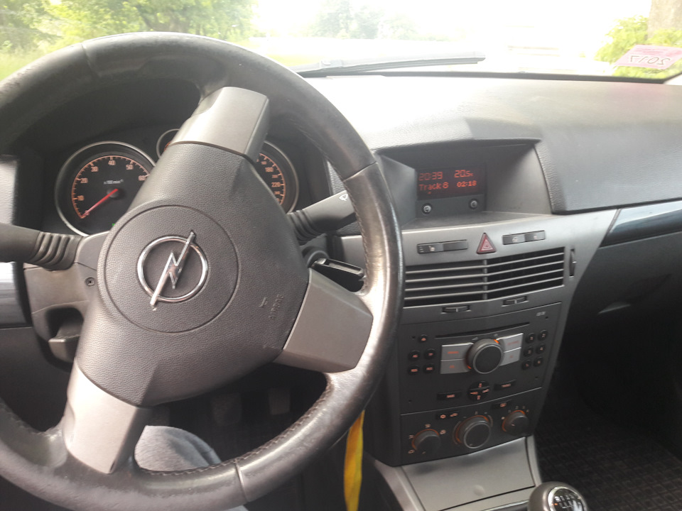 Opel Astra H — 1.6 бензин, 2005 г.в. — сломали поплавок в топливном ...