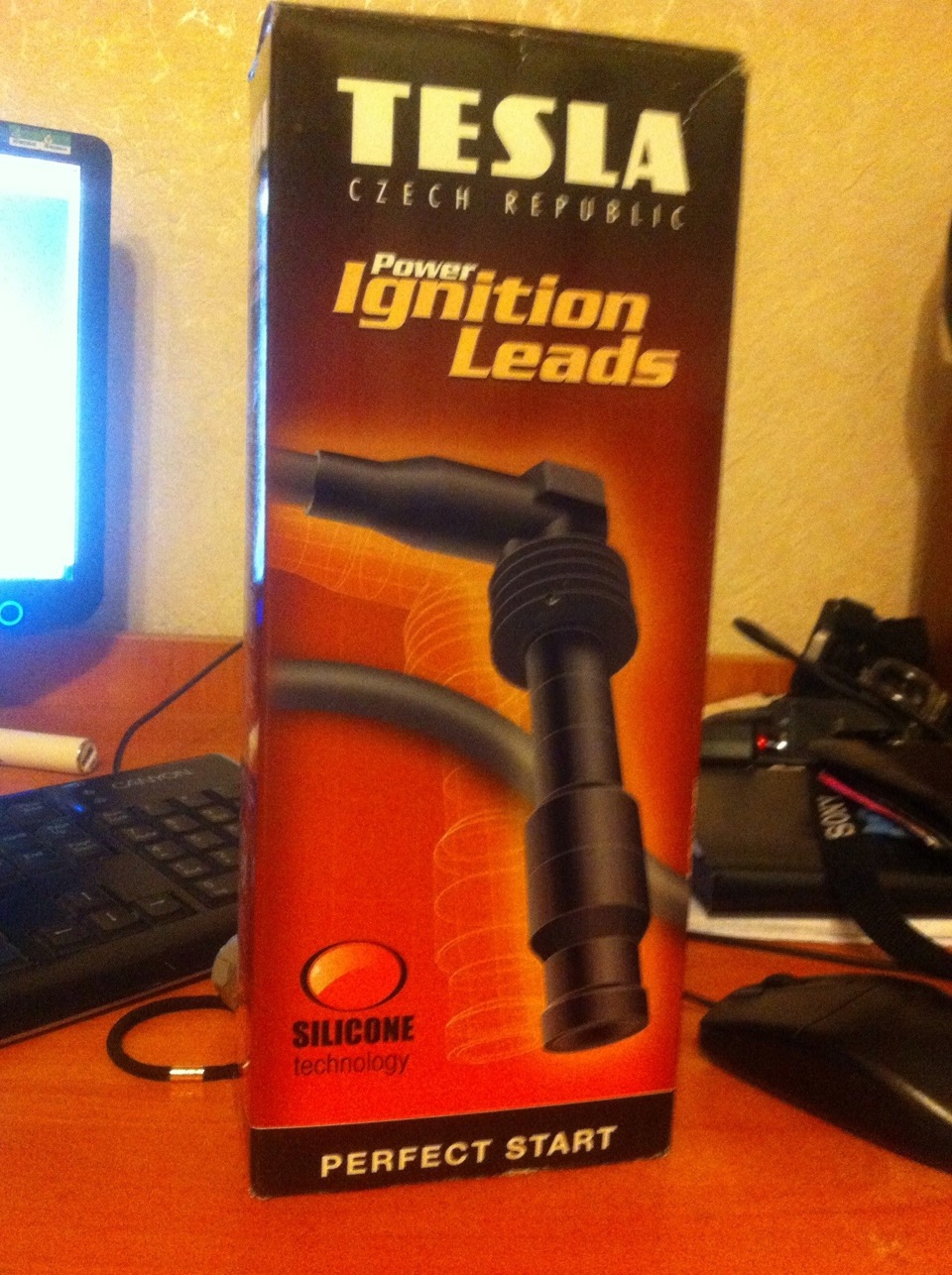 Приобрел высоковольтные провода tesla t705b и ту самую гофру. — Renault ...