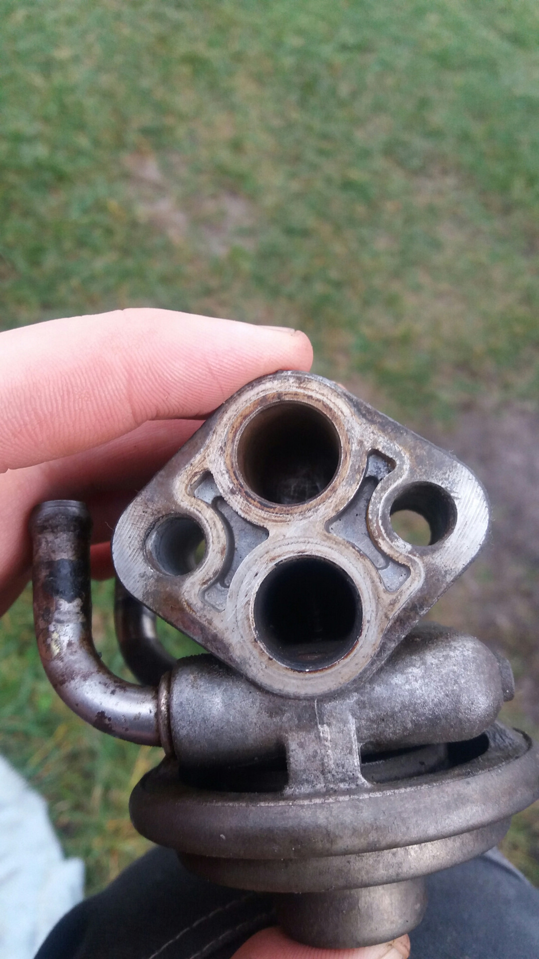 Клапан егр галант 8 4g64. 4 4g64. Клапан егр митсубиси галант. Клапан егр мицубиси галант 8. Egr mitsubishi galant 2.