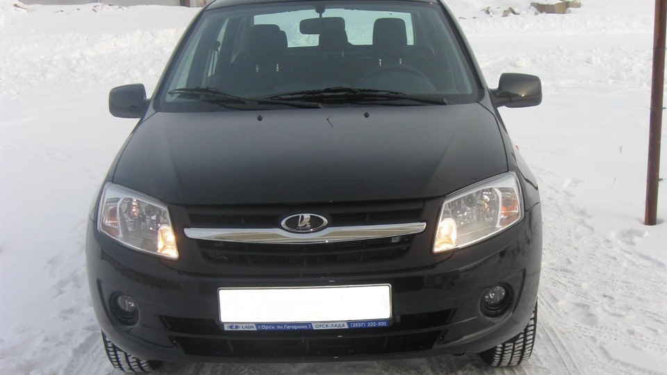 "Лихая езда по гололеду", "как ездить задом по зеркалам" и "надо ...