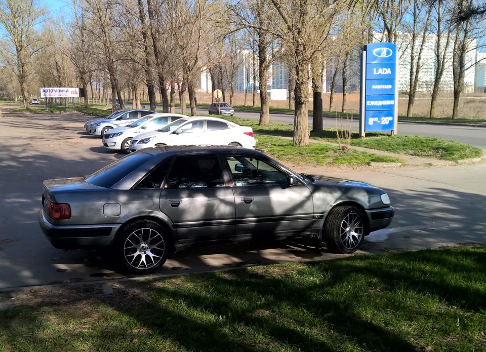 Фото в бортжурнале Audi 100 (C4)