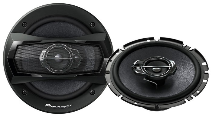 23. Установлены тыловые динамики PIONEER TS-A1723I, коаксиальные, 300Вт ...