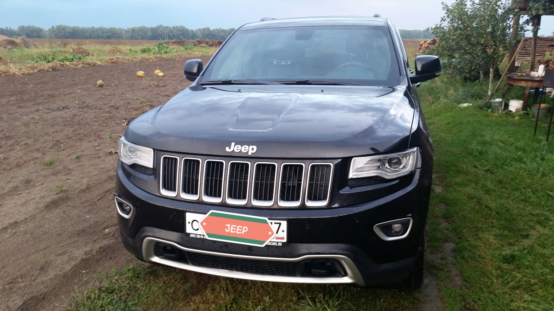 Jeep Grand Cherokee 2013 3 6