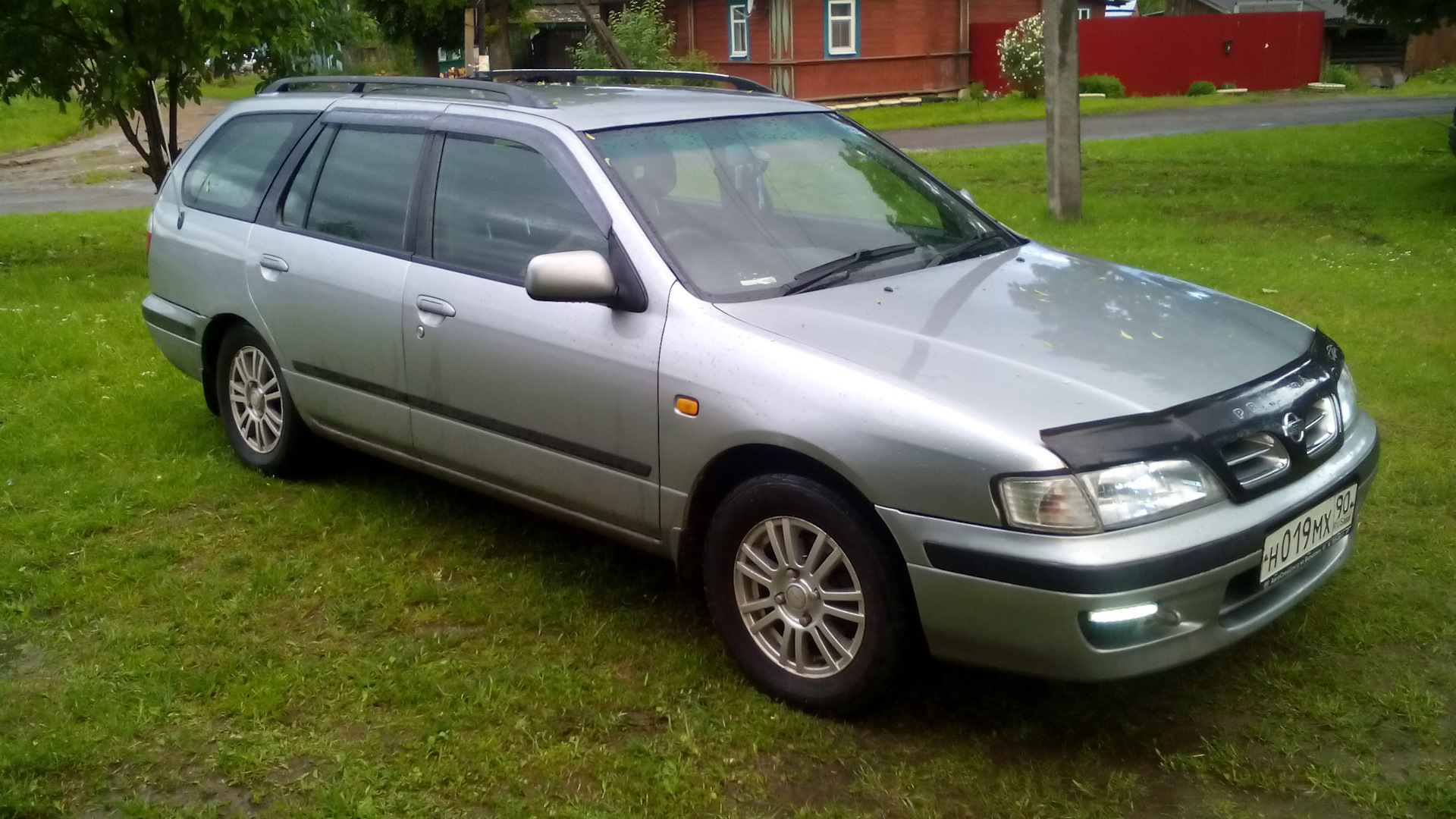 Ниссан примера вагон. Nissan primera p11 Wagon. Nissan primera p11 универсал. Nissan primera Wagon 2000. Nissan primera p11 Wagon 2000 White.