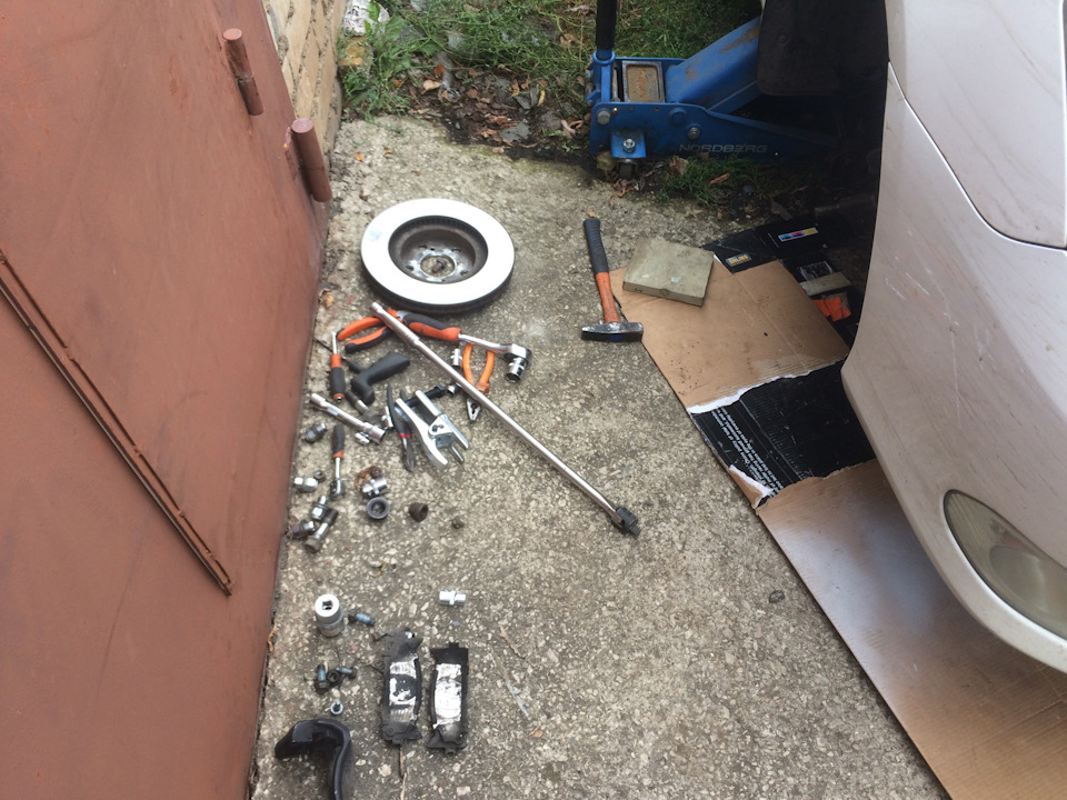 Ремонт подвески! Вибрация часть 1 Замена ступичного подшипника! — Lexus ...