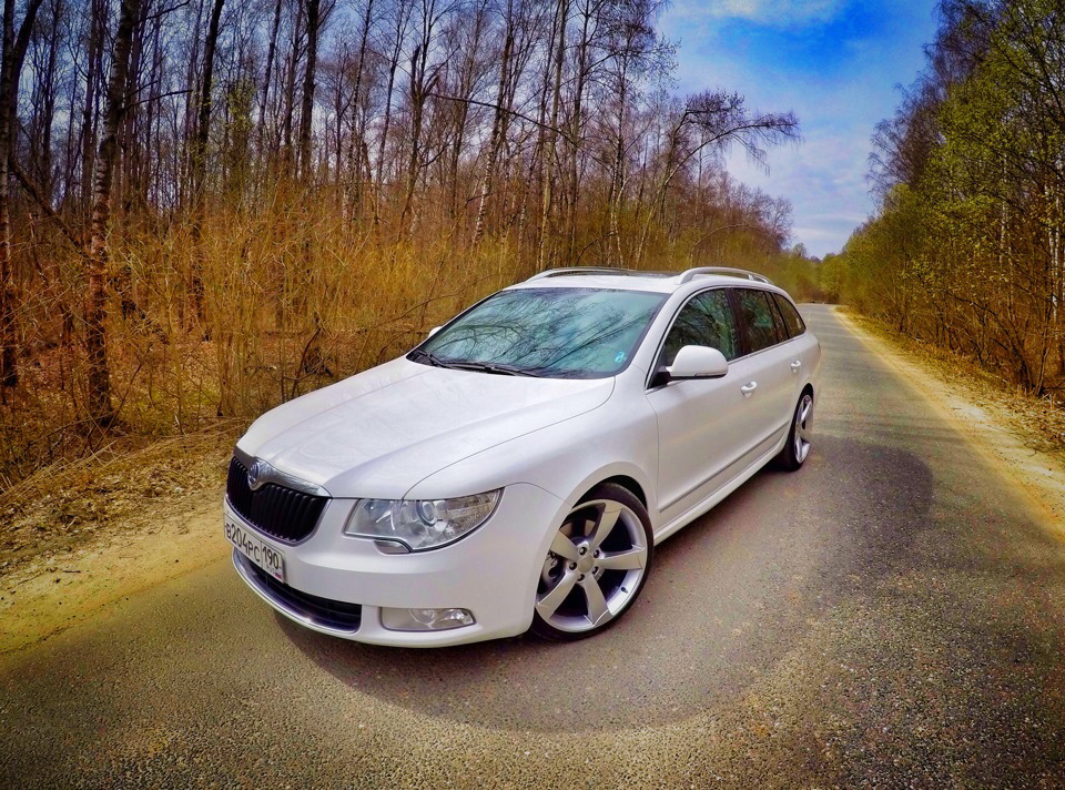 Фото в бортжурнале Skoda Superb Combi (Mk2)