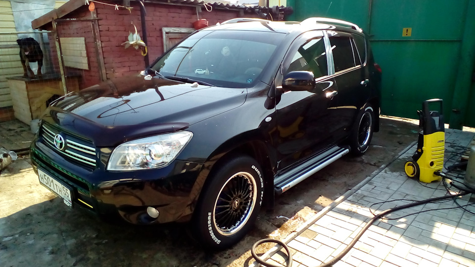 капитальная уборка после зимы — Toyota RAV4 (III), 2 л, 2006 года ...