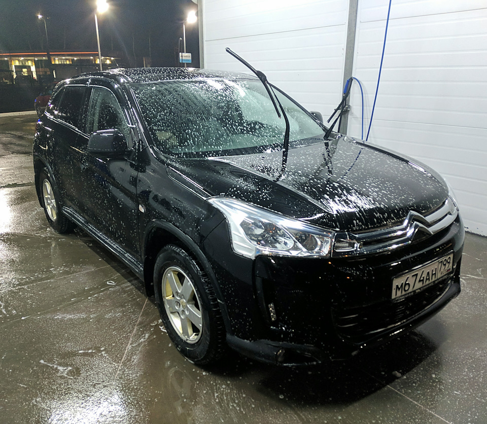 Замена колес, небольшая неприятность — Citroen C4 Aircross, 1,6 л, 2012  года | своими руками | DRIVE2