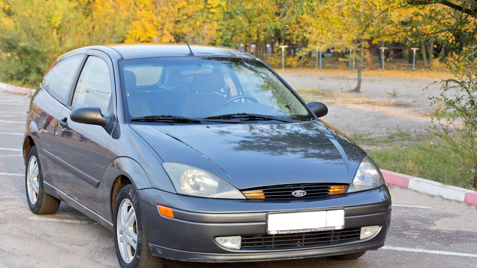 Форд 2003 года. Ford Focus 2003. Ford Focus 2003 хэтчбек. Ford Focus 1 2003. Ford Focus, 2003 2.3.