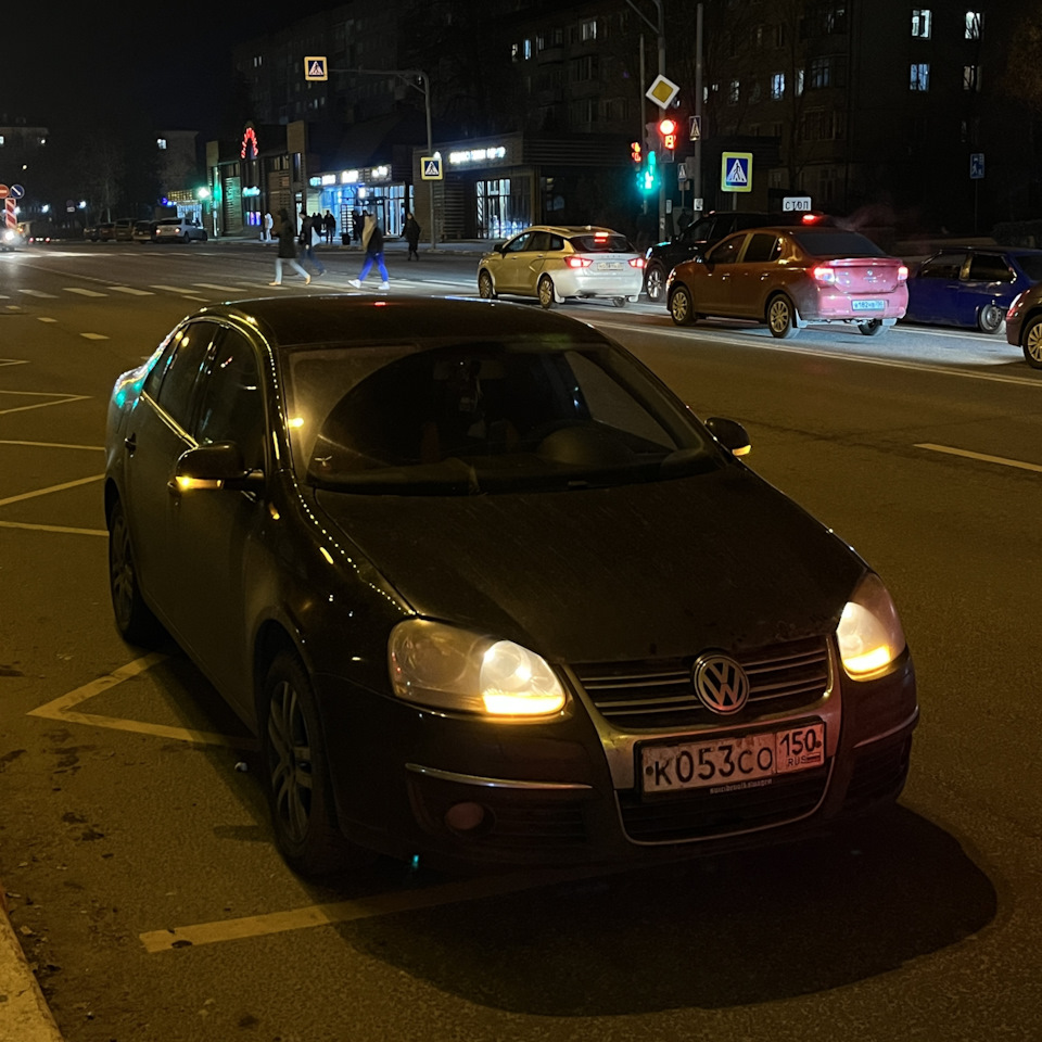Фото в бортжурнале Volkswagen Jetta V