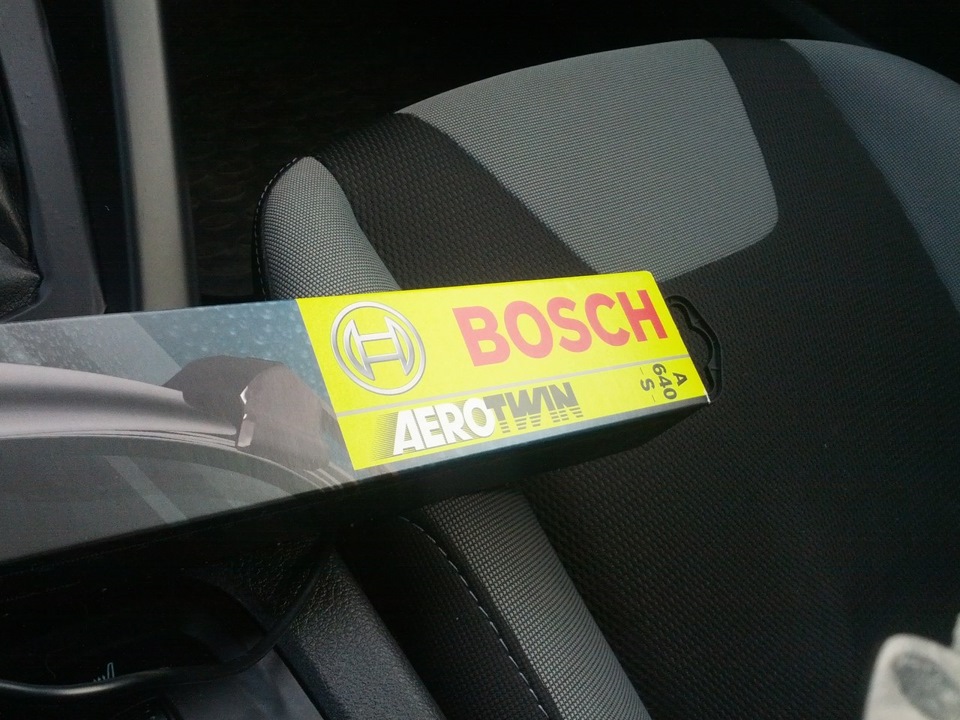 Дворники — Ford Focus Sedan III, 1,6 л, 2012 года | расходники | DRIVE2