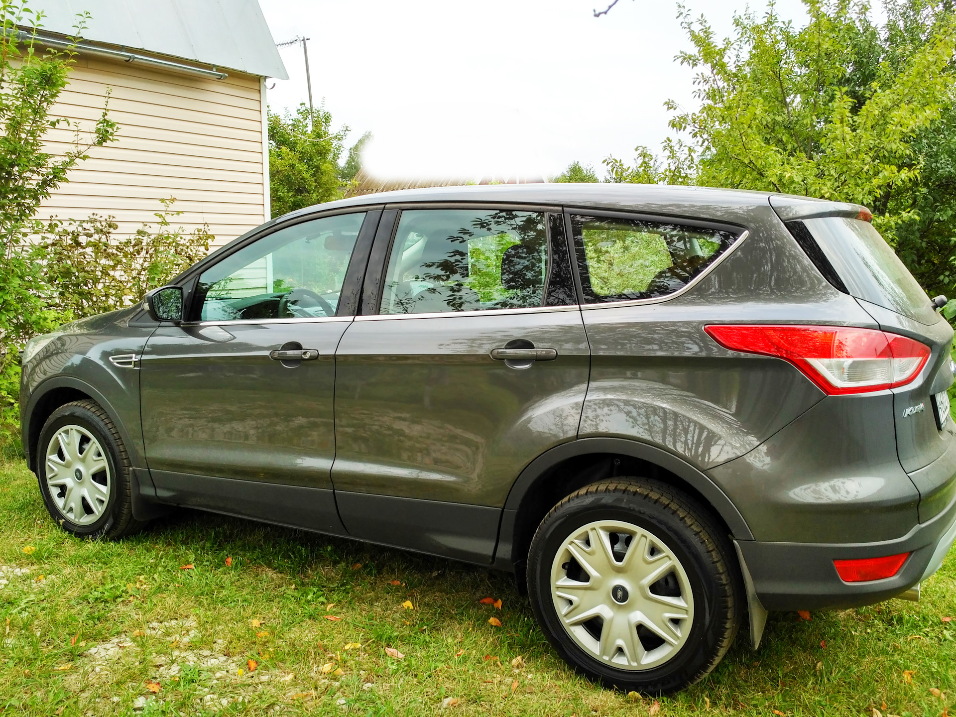 Ford kuga привод. Ford Kuga 2016 серый. 1814316 Ford Kuga 2.5. Форд Куга 2016 серый-графит. Kuga (Dr)