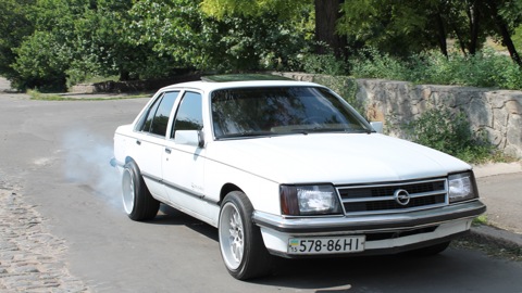 Opel Commodore C Owners Reviews With Photos Drive2