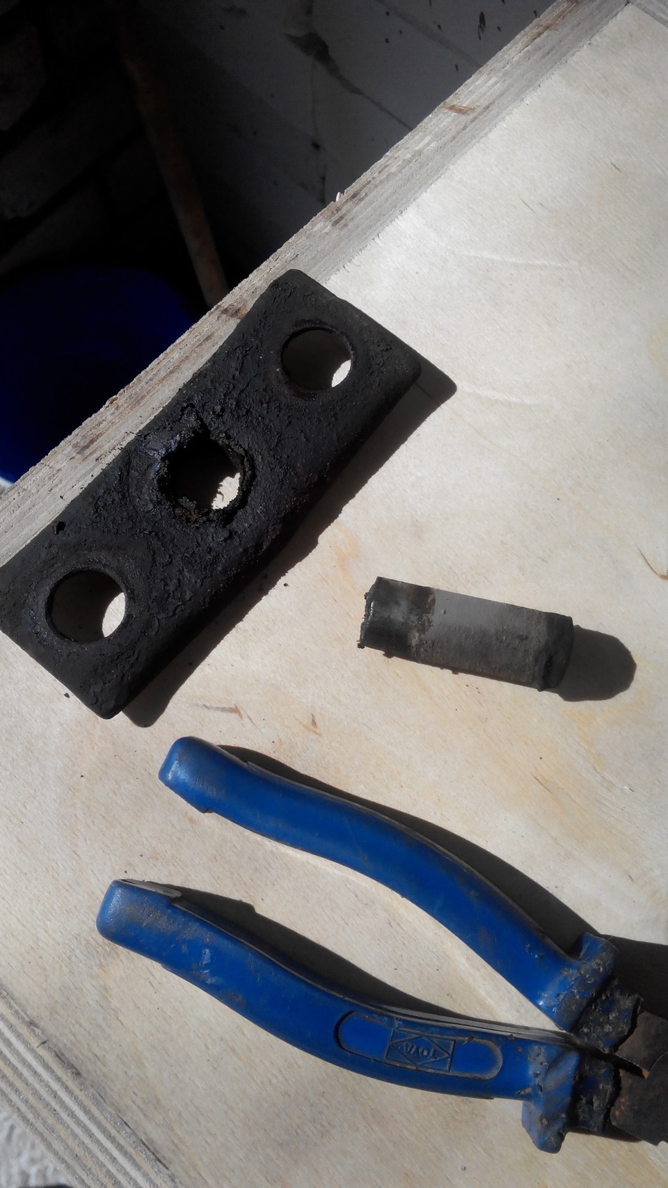 вибрация при трогании (решение проблемы) — ГАЗ 31105, 2,4 л, 2007 года ...