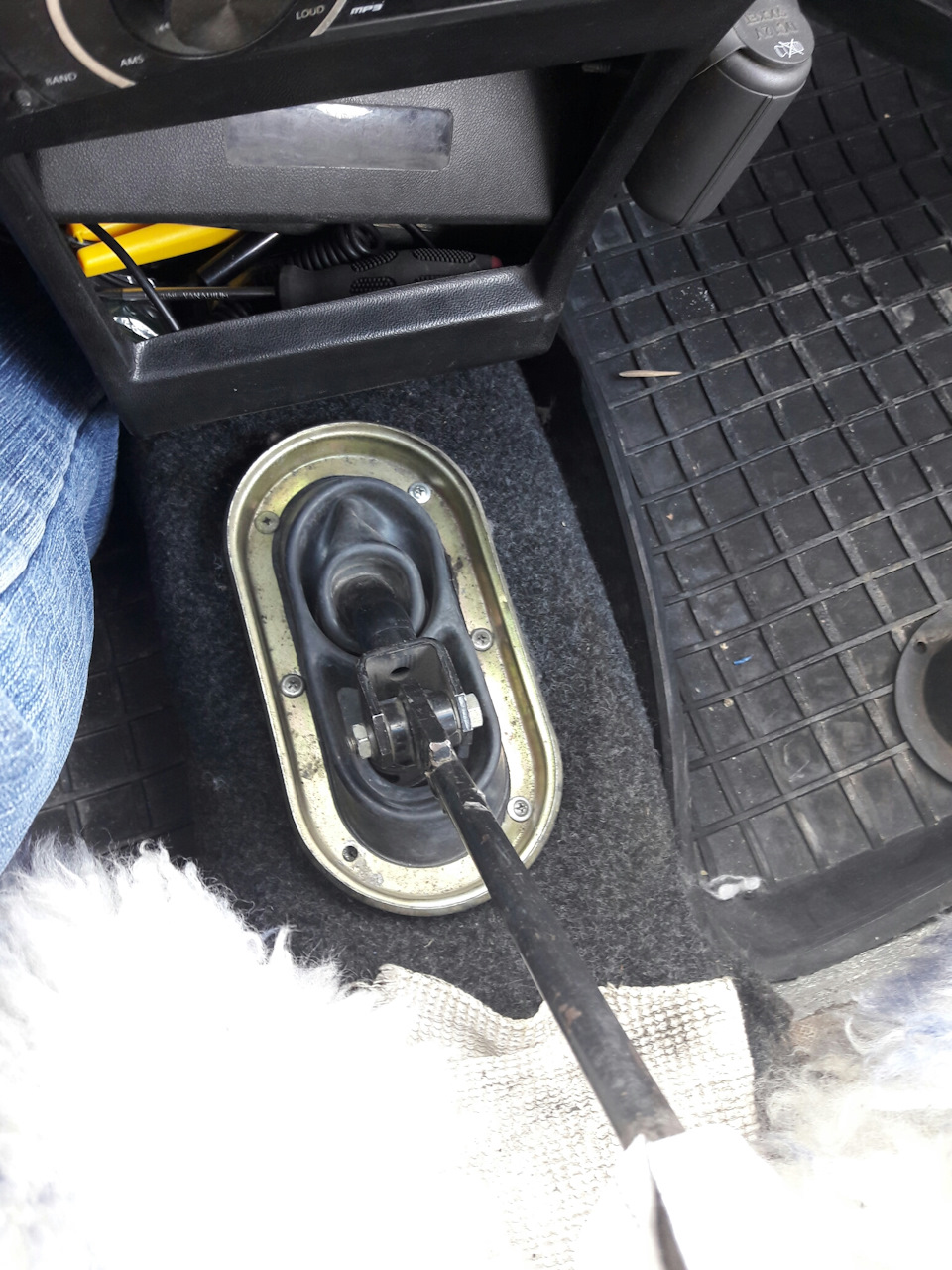 Регулировка клапанов и замена пыльники кулисы — Lada Ока 11113, 0,7 л ...