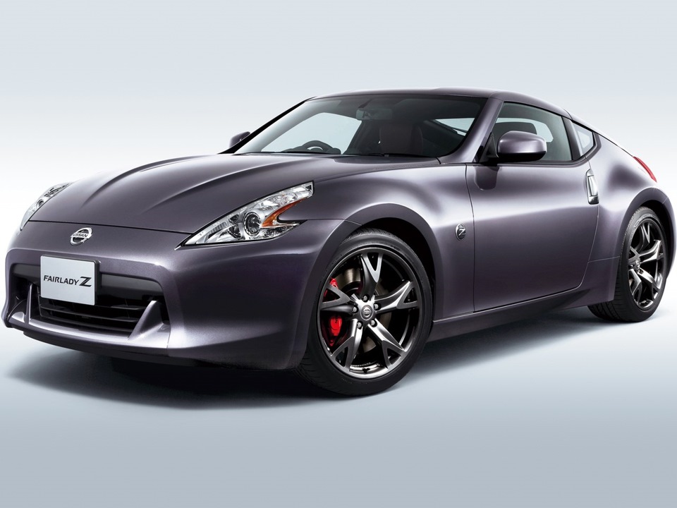 Преемник Nissan 370Z получит ретродизайн, 500 сил и "механику"