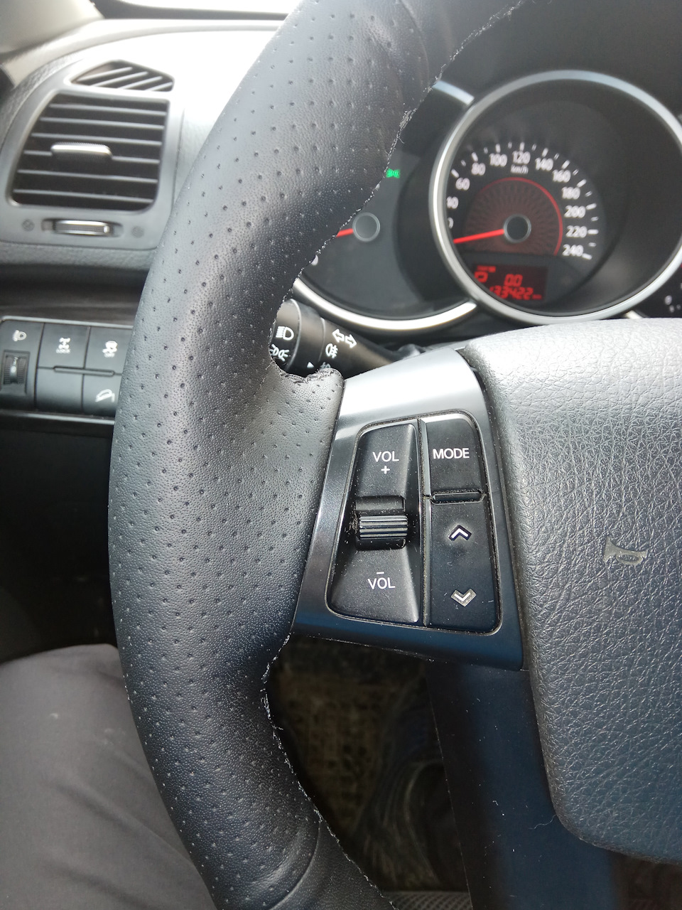 Фото в бортжурнале KIA Sorento (2G)