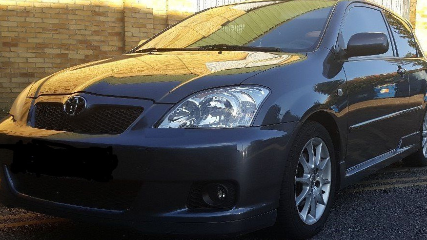 Toyota Corolla машина жены 3-door hatch