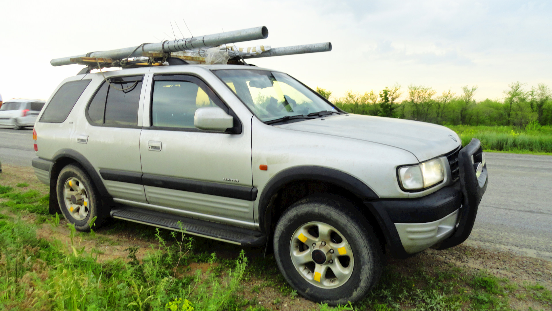 Opel Frontera B 2.2 бензиновый 1999 | Работяга на DRIVE2